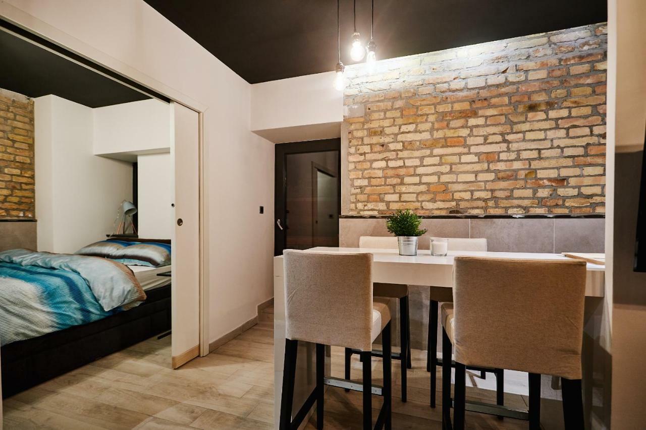 Apartment And Rooms Marinac Zagabria Esterno foto